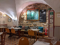 Atmosphère du Restaurant La Feuille de Chou à Les Vans - n°3