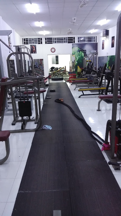 Gym Tứ Uyên