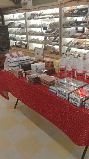 Tobacco Shop «Two Guys Smoke Shop», reviews and photos, 15 Spit Brook Rd, Nashua, NH 03060, USA