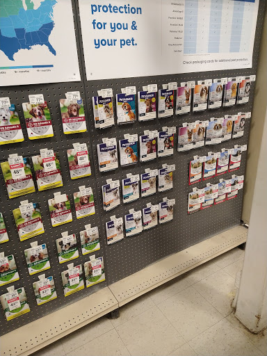 Pet Supply Store «PetSmart», reviews and photos, 105 Wagner Rd, Monaca, PA 15061, USA