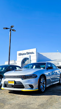 Moss Bros. Chrysler Dodge Jeep RAM Moreno Valley