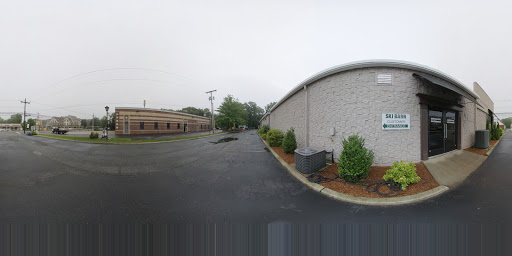 Outdoor Sports Store «Ski Barn», reviews and photos, 795 Broad St, Shrewsbury, NJ 07702, USA