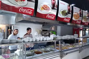 Yeni dad Ailev restaurant image