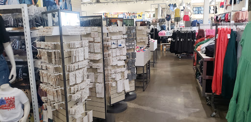 Clothing Store «Old Navy», reviews and photos, 1949 E Camelback Rd, Phoenix, AZ 85016, USA