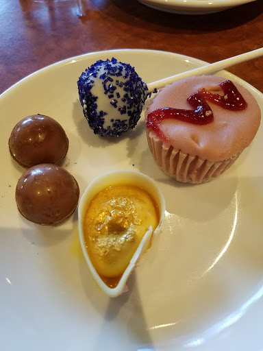 Shopping Mall «Woodbury Lakes», reviews and photos, 9020 Hudson Rd # 401, St Paul, MN 55125, USA