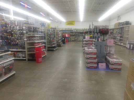 Hardware Store «Harbor Freight Tools», reviews and photos, 2334 Rose St, La Crosse, WI 54603, USA