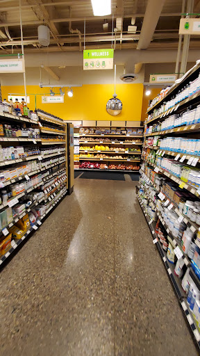 Grocery Store «Seward Community Co-op - Friendship Store», reviews and photos, 317 E 38th St, Minneapolis, MN 55409, USA