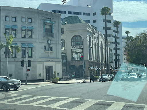 Jewelry Store «Tiffany & Co.», reviews and photos, 210 N Rodeo Dr, Beverly Hills, CA 90210, USA