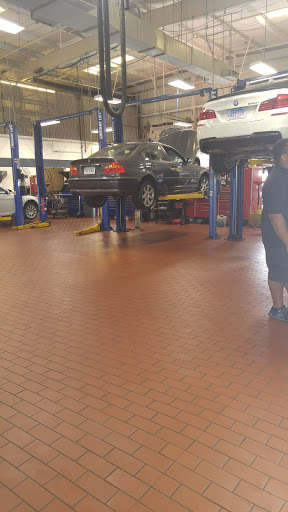 BMW Dealer «Richmond BMW», reviews and photos, 8710 W Broad St, Richmond, VA 23294, USA