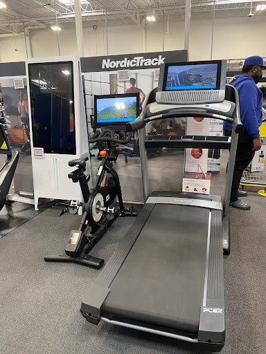 Electronics Store «Best Buy», reviews and photos, 12260 E Foothill Blvd, Rancho Cucamonga, CA 91739, USA