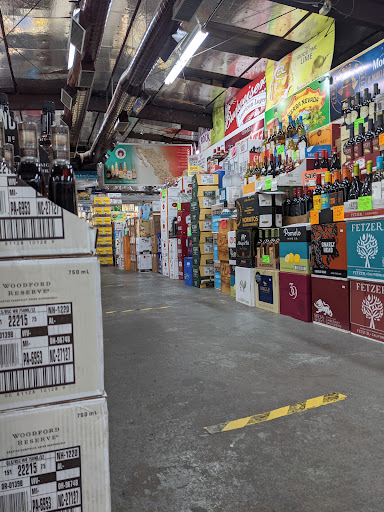 Liquor Store «Tip Top Liquor Warehouse», reviews and photos, 90 Dry Creek Rd, Healdsburg, CA 95448, USA