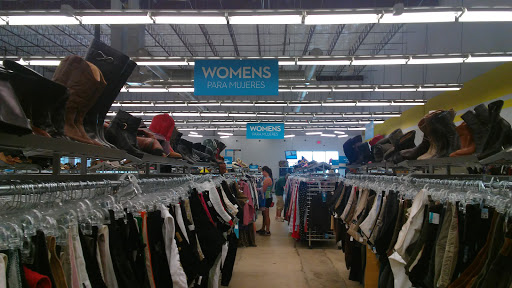 Thrift Store «Goodwill Central Texas - Oak Hill Store», reviews and photos