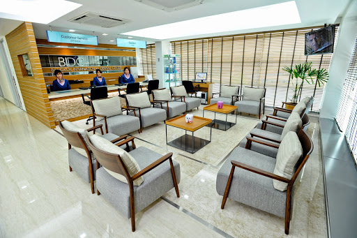 Bangkok International Dental Center, ศูนย์ทันตกรรม BIDC จัดฟัน รากฟันเทียม วีเนียร์