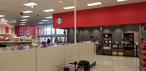 Department Store «Target», reviews and photos, 13301 Gateway Center Dr, Gainesville, VA 20155, USA