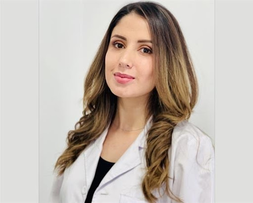 Dra. Jennifer Forero. Dermatólogo. Dermatología clínica, estética y láser
