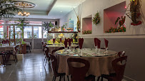 Atmosphère du Restaurant vietnamien Phi Long à Lourdes - n°13