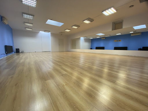 Dancebook Academy