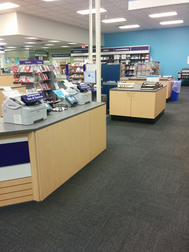 Print Shop «FedEx Office Print & Ship Center», reviews and photos, 12108 Montgomery Rd, Cincinnati, OH 45249, USA