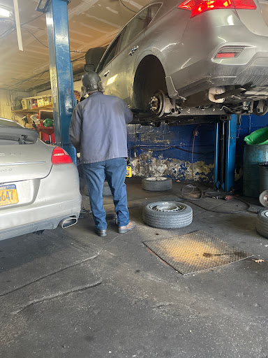Auto Repair Shop «Queens Care Auto Repair», reviews and photos, 185-24 Merrick Blvd, Springfield Gardens, NY 11413, USA