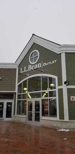 Clothing Store «L.L. Bean Outlet», reviews and photos, 1 Freeport Village Station, Freeport, ME 04033, USA