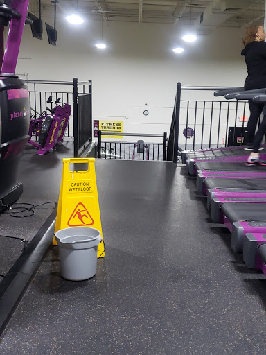 Gym «Planet Fitness», reviews and photos, 320 Yonkers Ave, Yonkers, NY 10701, USA