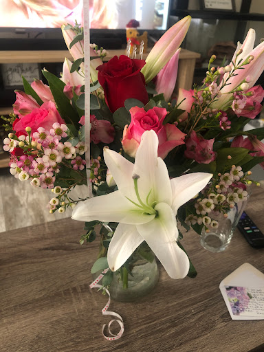 Chesterfield Florist, 31585 23 Mile Rd, Chesterfield, MI 48047, USA, 