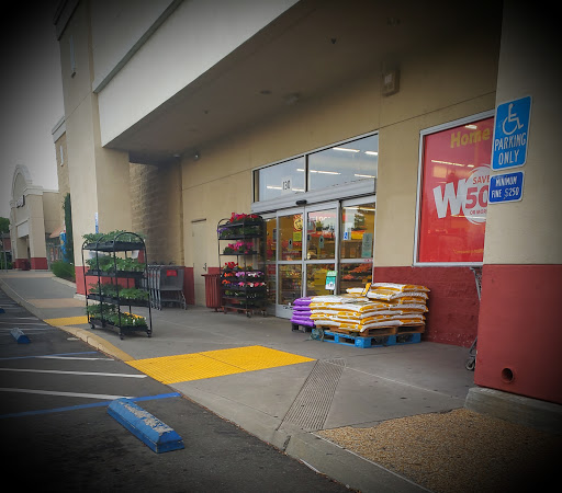 Grocery Store «Grocery Outlet Bargain Market», reviews and photos, 130 Nut Tree Pkwy, Vacaville, CA 95687, USA