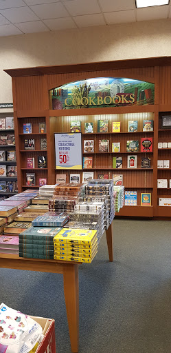 Book Store «Barnes & Noble», reviews and photos, 19401 Alderwood Mall Pkwy, Lynnwood, WA 98036, USA