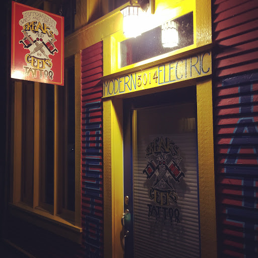 Tattoo Shop «Freaks and Geeks Tattoo Studio», reviews and photos, 5014 NE 24th Ave, Portland, OR 97211, USA