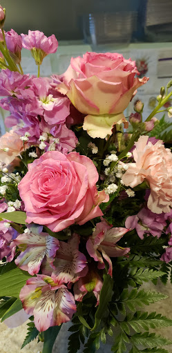 Florist «New Port Richey Florist», reviews and photos, 5308 Balsam St, New Port Richey, FL 34652, USA