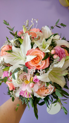 Florist «Chris-Dian Florist», reviews and photos, 279 Broadway, Newburgh, NY 12550, USA