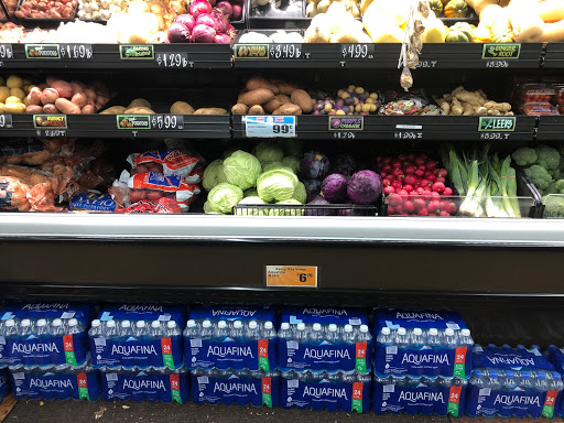 Grocery Store «C&K Market», reviews and photos, 231 US-101, Yachats, OR 97498, USA