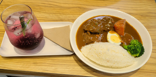 新北中和區 Top 熱門咖啡廳餐廳名單 飢餓黑熊app