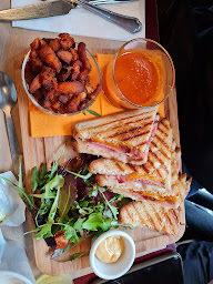 Photo n°76 de YoupiBrunch - Chez Gladines Les Halles - Brunch & Breakfast à Paris ()