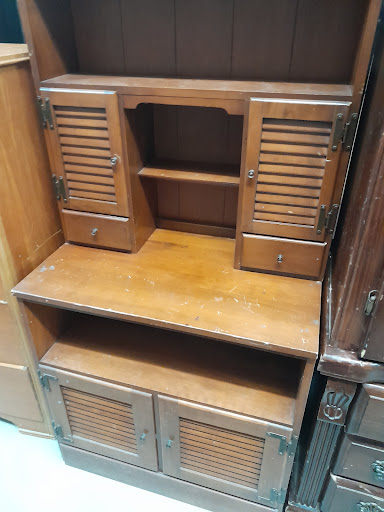 Flea Market «Awesome Deals Flea Market», reviews and photos, 19331 28th St, Long Beach, MS 39560, USA