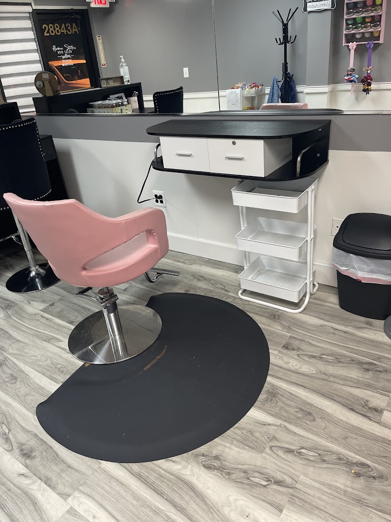 Alumni Status Hair Salon 48334