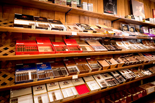 Cigar Shop «La Casa Del Tabaco Cigar Lounge», reviews and photos, 3330 Piedmont Rd NE #20, Atlanta, GA 30305, USA