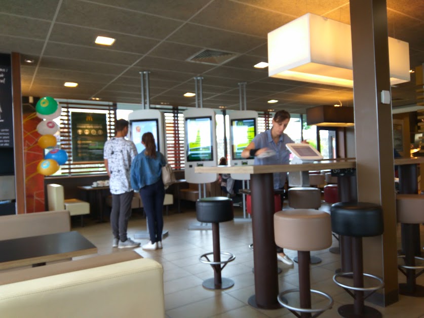 McDonald's Château Du Loir à Montval-sur-Loir (Sarthe 72)