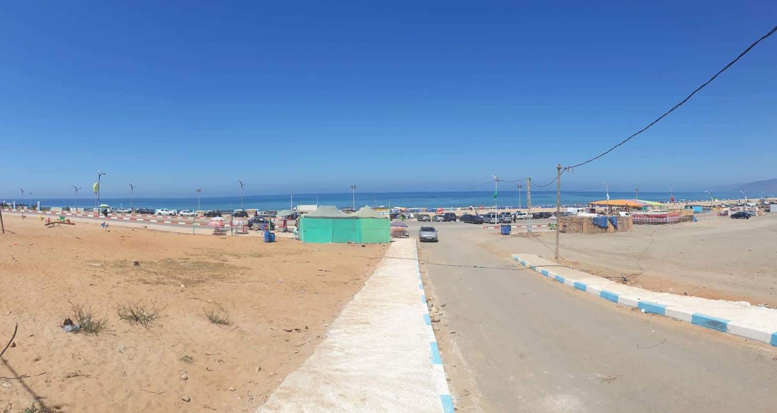 Photo de Plage Ouled Boughalem zone sauvage