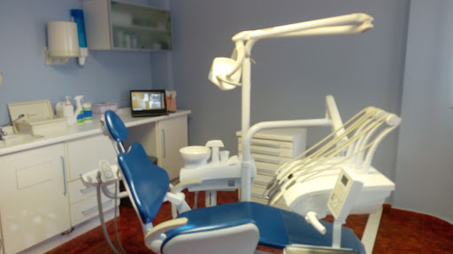 Clínica Dental Laura Fernández en Cigales DO, Valladolid
