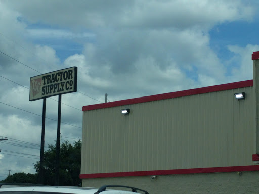 Home Improvement Store «Tractor Supply Co.», reviews and photos, 801 I-35, Georgetown, TX 78626, USA