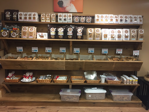 Pet Supply Store «Pets Naturally», reviews and photos, 1420 W South Airport Rd, Traverse City, MI 49686, USA