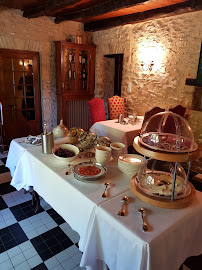 Atmosphère du Restaurant français Hôtel La Métairie à Mauzac-et-Grand-Castang - n°7