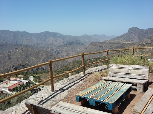 El Warung Cave Hostel