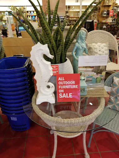 Home Goods Store «Pier 1 Imports», reviews and photos, 7 E Jericho Turnpike, Huntington Station, NY 11746, USA