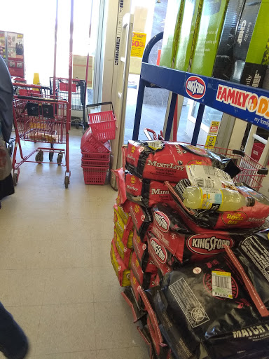 Shopping Mall «Midway Shopping Center», reviews and photos, 1562 University Ave W, St Paul, MN 55104, USA