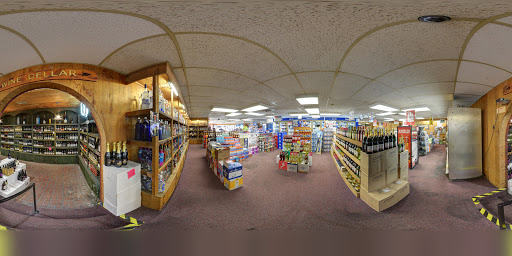 Liquor Store «Point Package Liquors», reviews and photos, 3030 E 10th St, Jeffersonville, IN 47130, USA