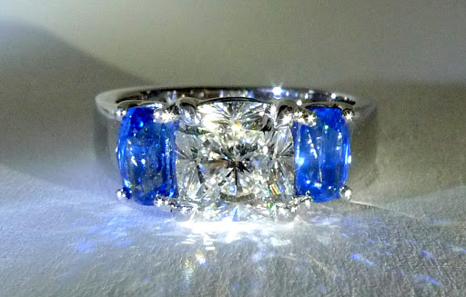 Jewelry Designer «Villarreal Fine Jewelers - Designers of Exquisite Jewelry», reviews and photos, 7600 Burnet Rd #520, Austin, TX 78757, USA