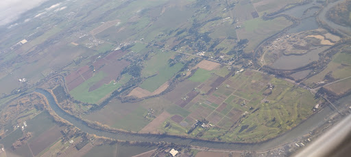 Shopping Mall «Kings Circle Shopping Center», reviews and photos, 1965 NW Kings Blvd, Corvallis, OR 97330, USA