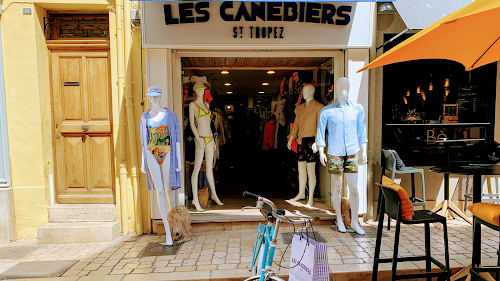 Magasin de vêtements Les Canebiers Cassis